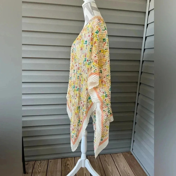 Banana Republic CRINKLE PRINT WRAP - Picture 3 of 5